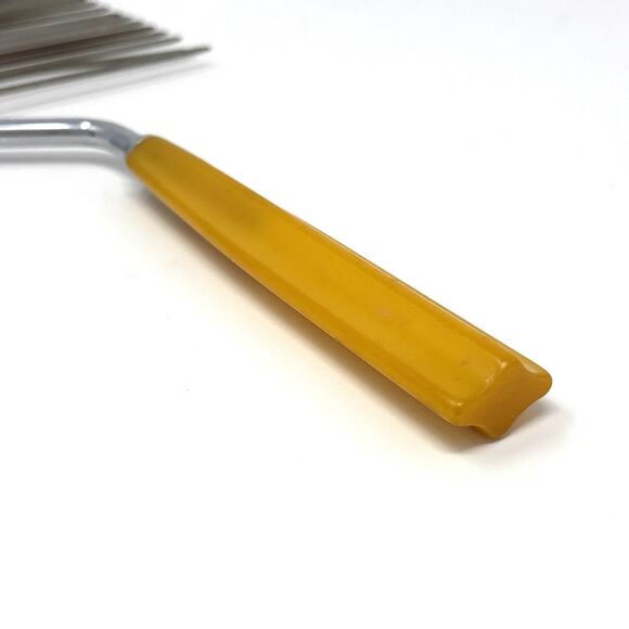 Vintage Butterscotch Bakelite Handle Cake Breaker Utensil 11" Long - Picture 5 of 7